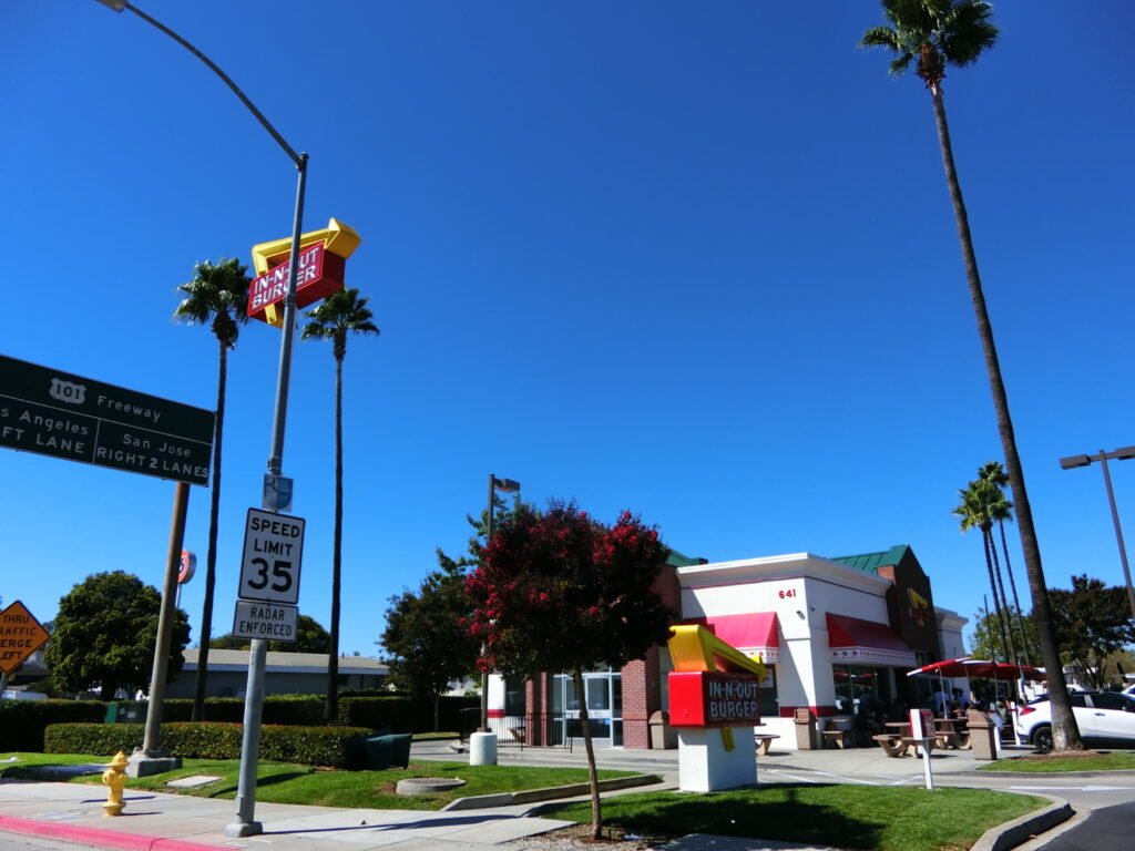 ロサンゼルスの有名なハンバーガーショップ