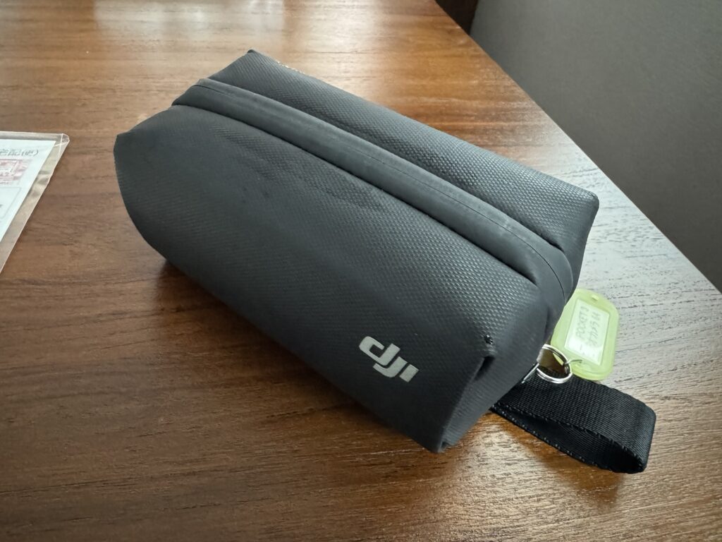 レンタルした専用ケースに入ったオズモポケット3