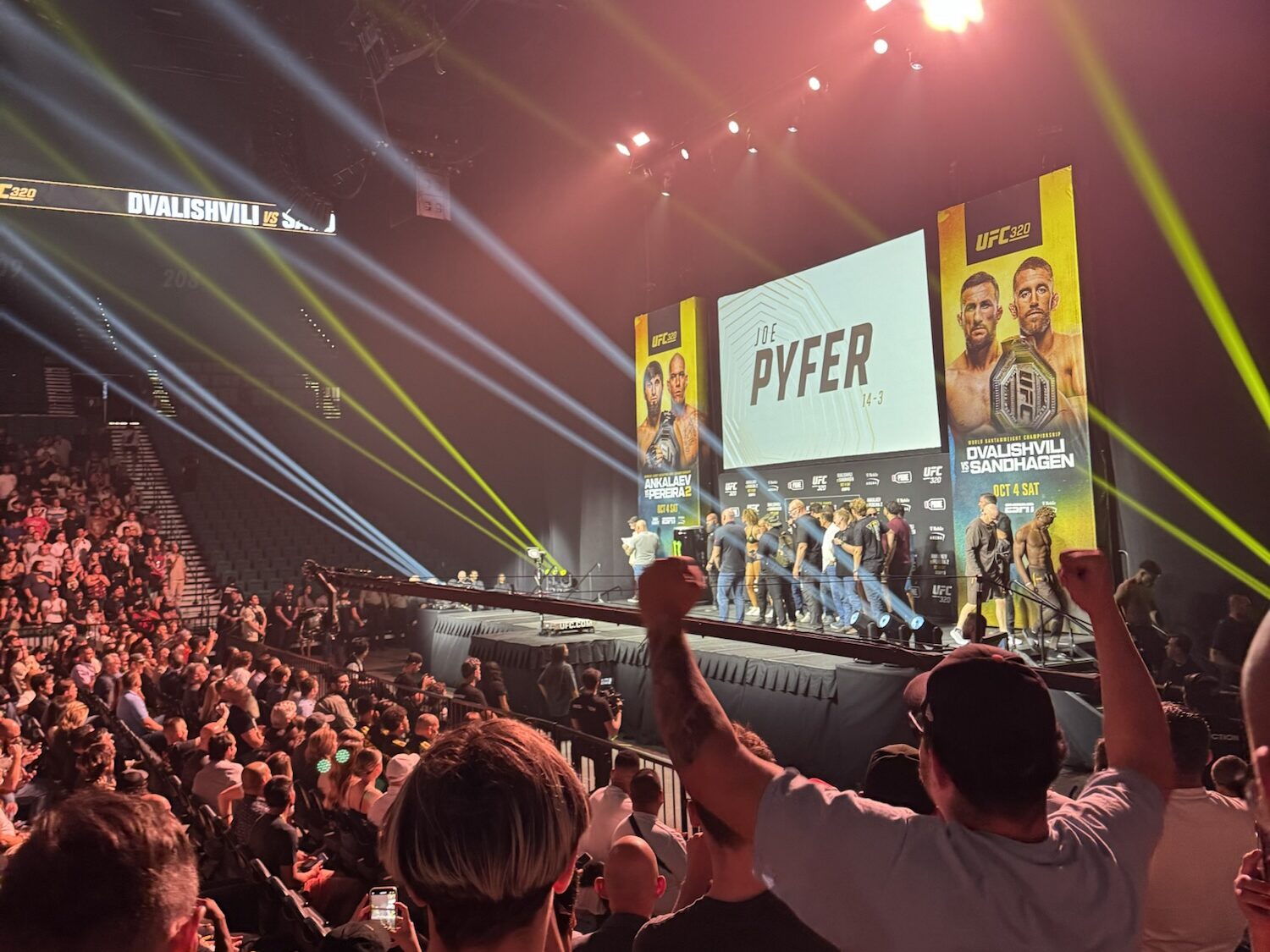 iPhone15proで撮った屋内での写真